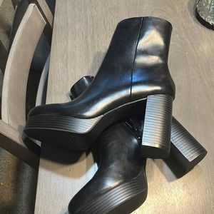 Black H&M ankle boots